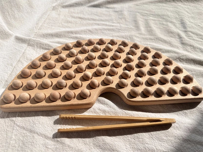 Montessori Sinnes Holzspielzeug Buche Caculate Halbtablett Hundert Brett mit Filzkugeln Alphabete Zahlen Kreatives Spielen